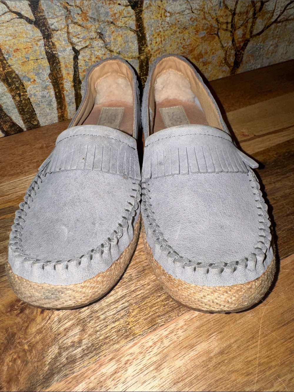 Women’s NWOB UGG Marrah gray Suede leather Slip-On fringed moccasin size 9